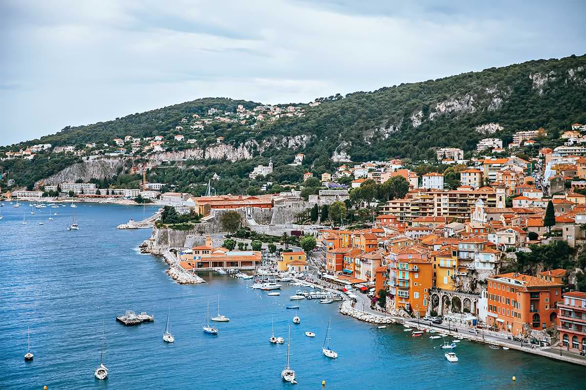 Real estate secured NPLs: In France the real estate portfolios coming onto the market tend to be of higher quality.